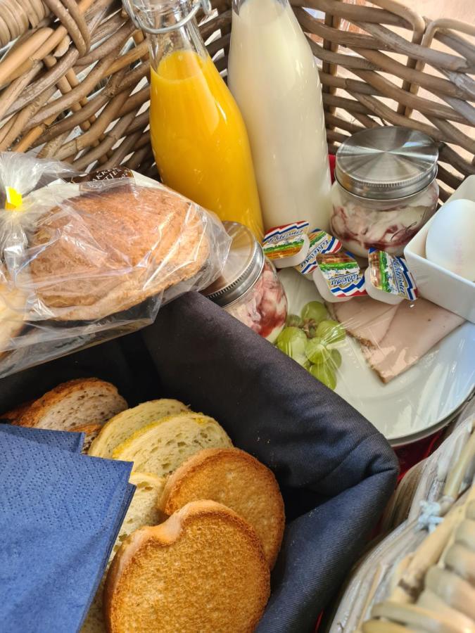 B&B Tussen Vecht En Veer Hardenberg Eksteriør bilde